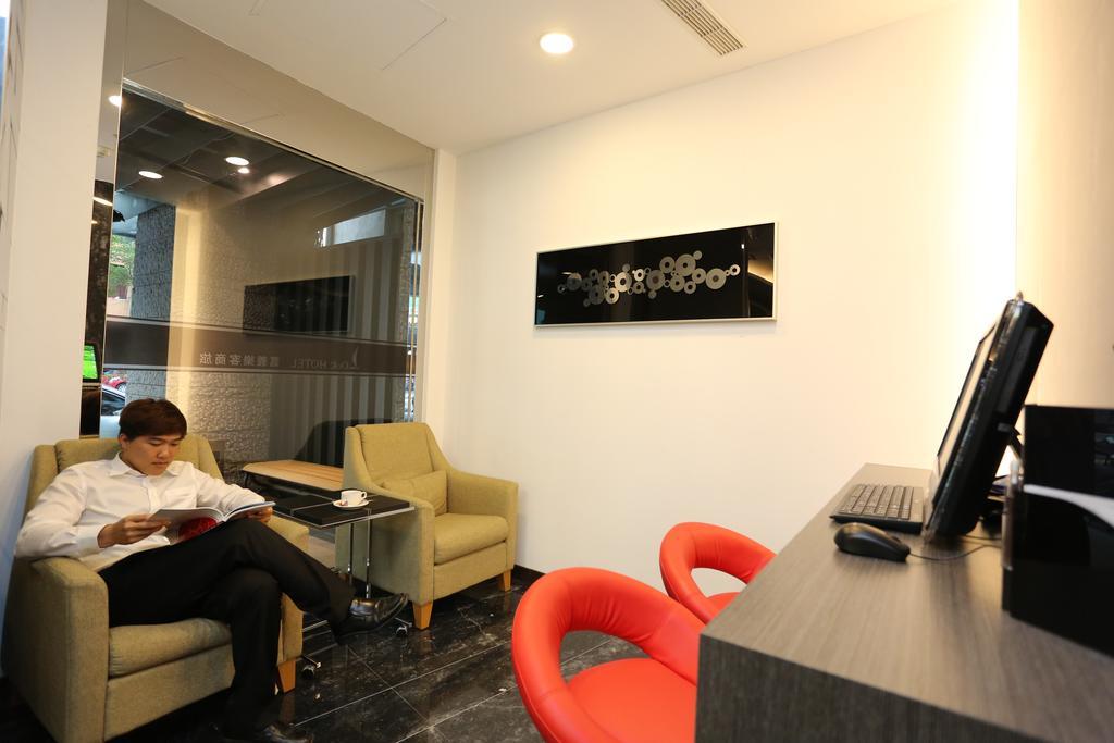 Chiayi Look Hotel Экстерьер фото
