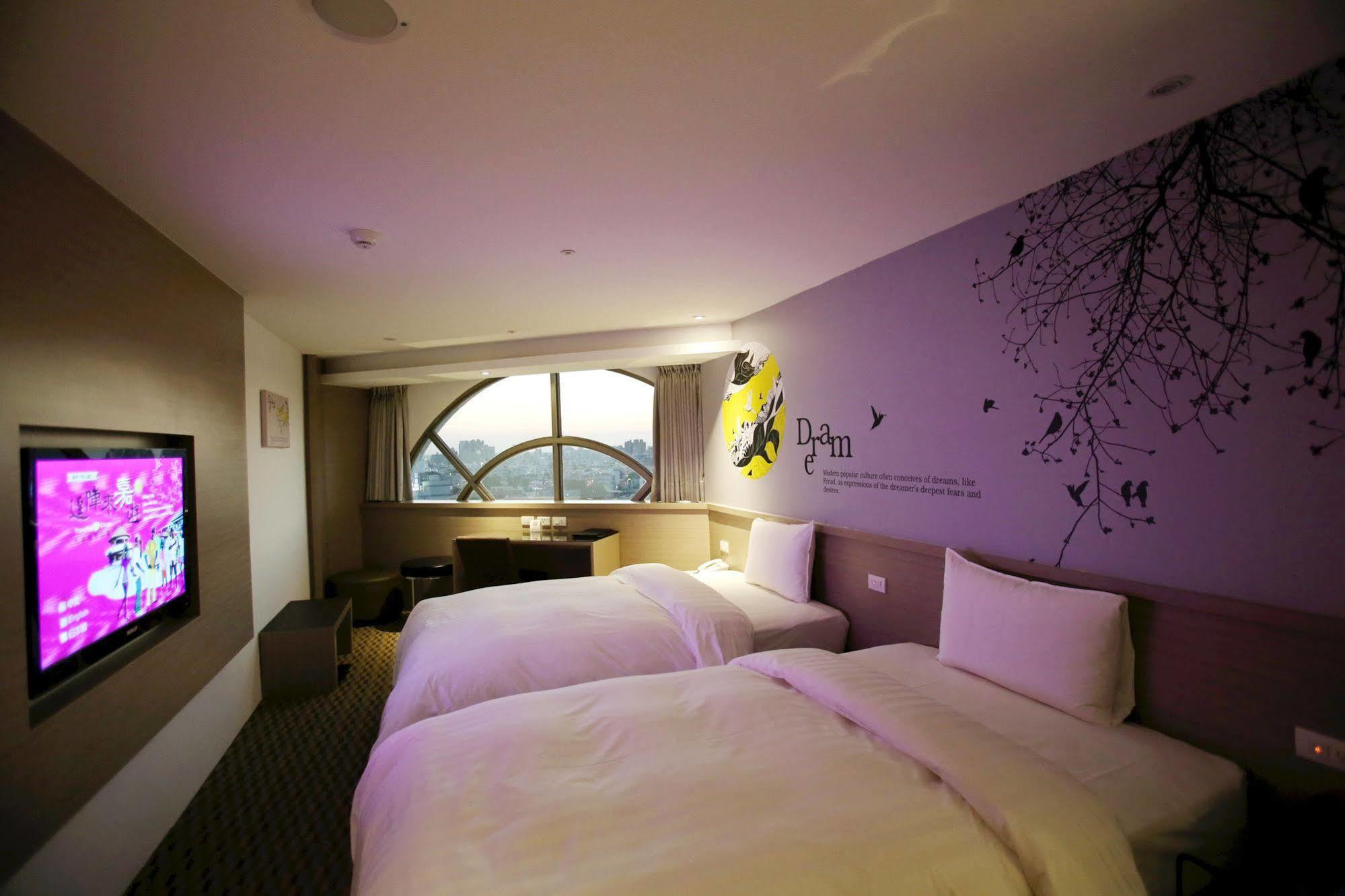 Chiayi Look Hotel Экстерьер фото